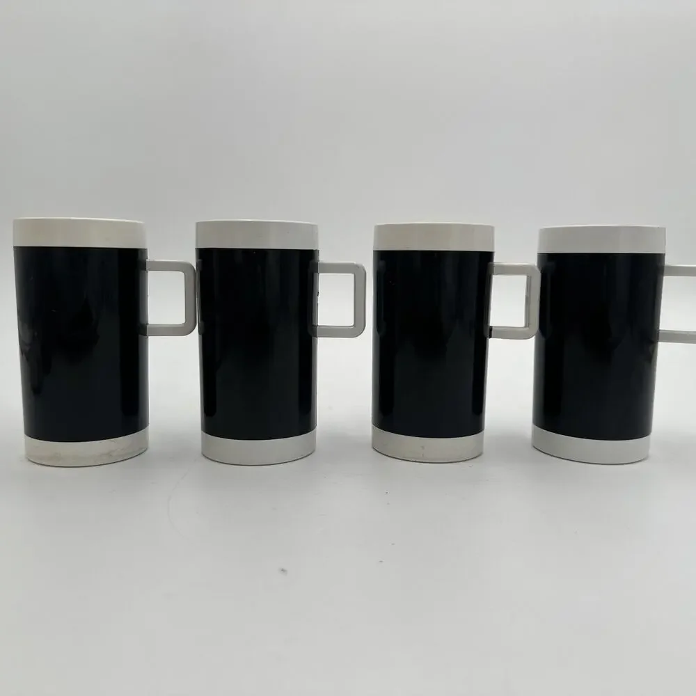 Set Of 4 Vintage Braniff Airlines Black White Espresso Plastic Cups